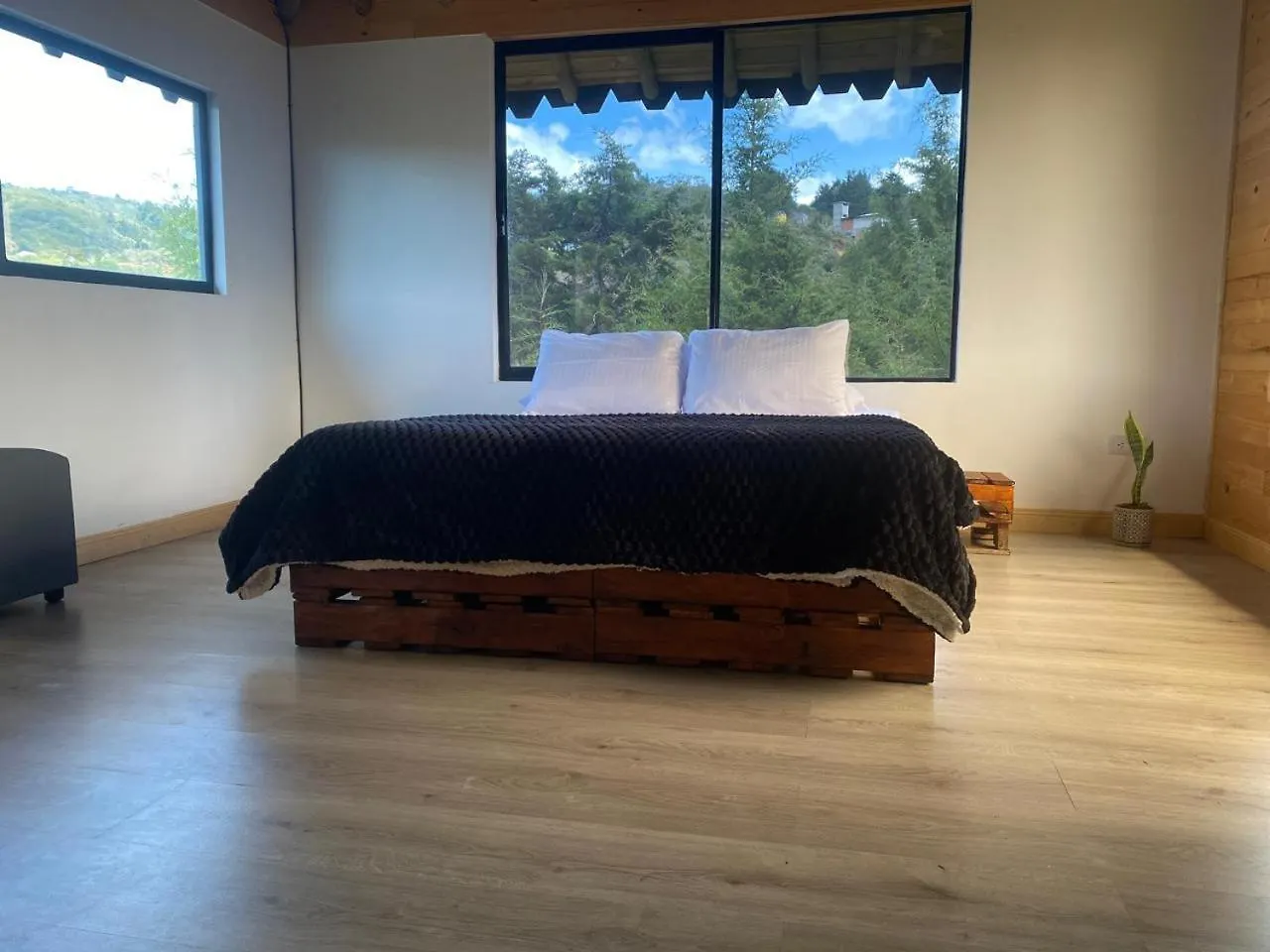 Cabana Del Sol Medellin Campsite